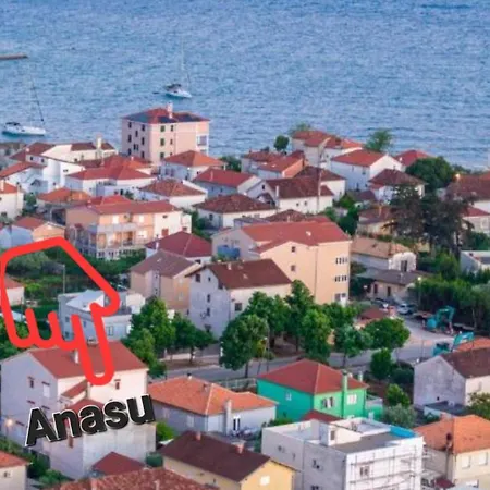 Anasu דירה *